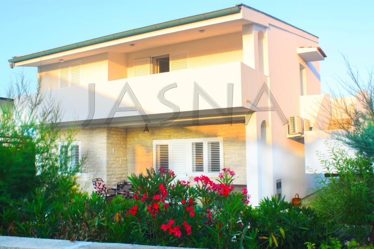 Apartments Jasna ราชานาส ภายนอก รูปภาพ